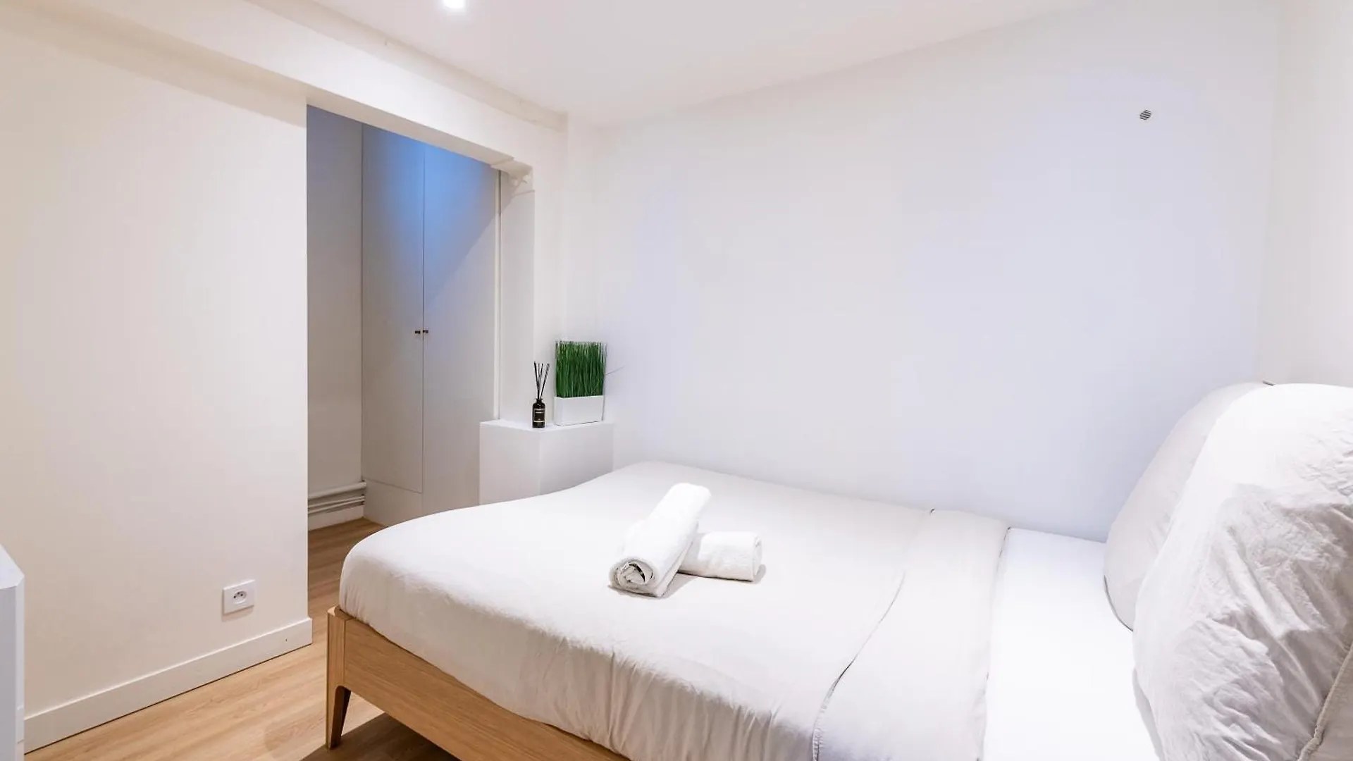 Appartamento Pacino Flat - Invalides - Tour Eiffel - 4 Personnes - Cosy Parigi