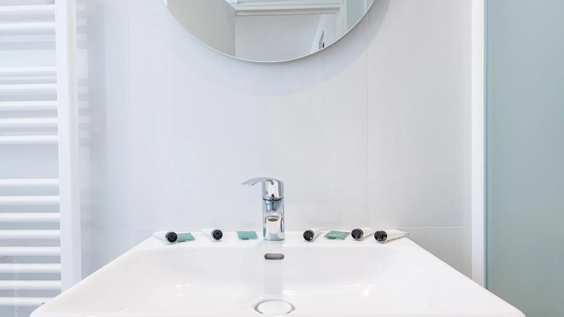 Appartamento Pacino Flat - Invalides - Tour Eiffel - 4 Personnes - Cosy Parigi
